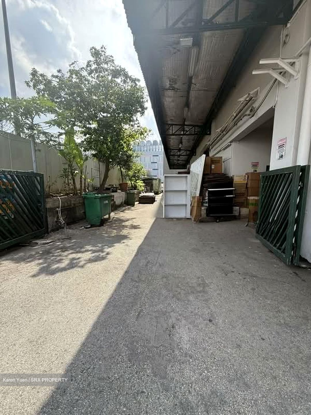 Marsiling Industrial Estate Road 1 (D25), Factory #625434991